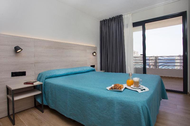 Apartamentos Maryciel By Mc Benidorm Oda fotoğraf